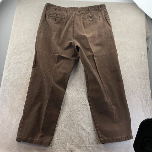 Two St. Johns Bay Men's Pants 42x32 Measured 39x30 Straight Leg - Picture 11 of 16